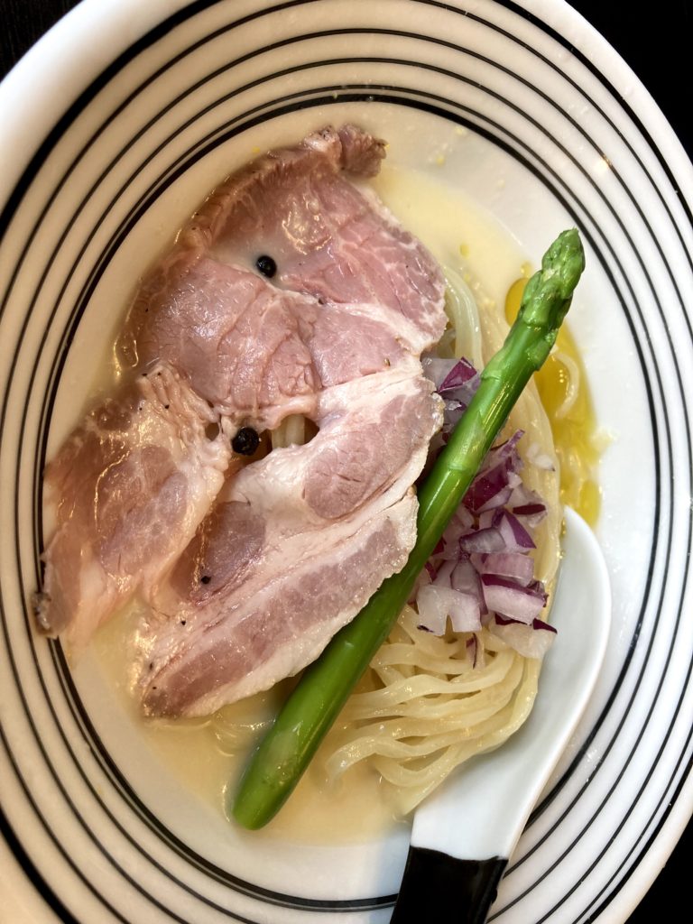 ラーメン【陽はまたのぼる】