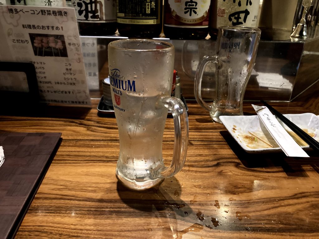 久々の居酒屋は大盛況