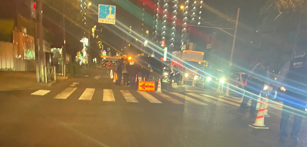 事故渋滞で最悪　6号線