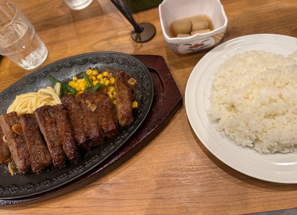 結構高いサーロインステーキ