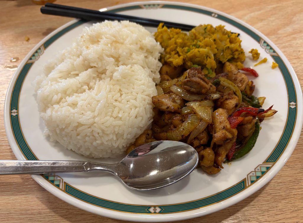 ネパールのまかない2