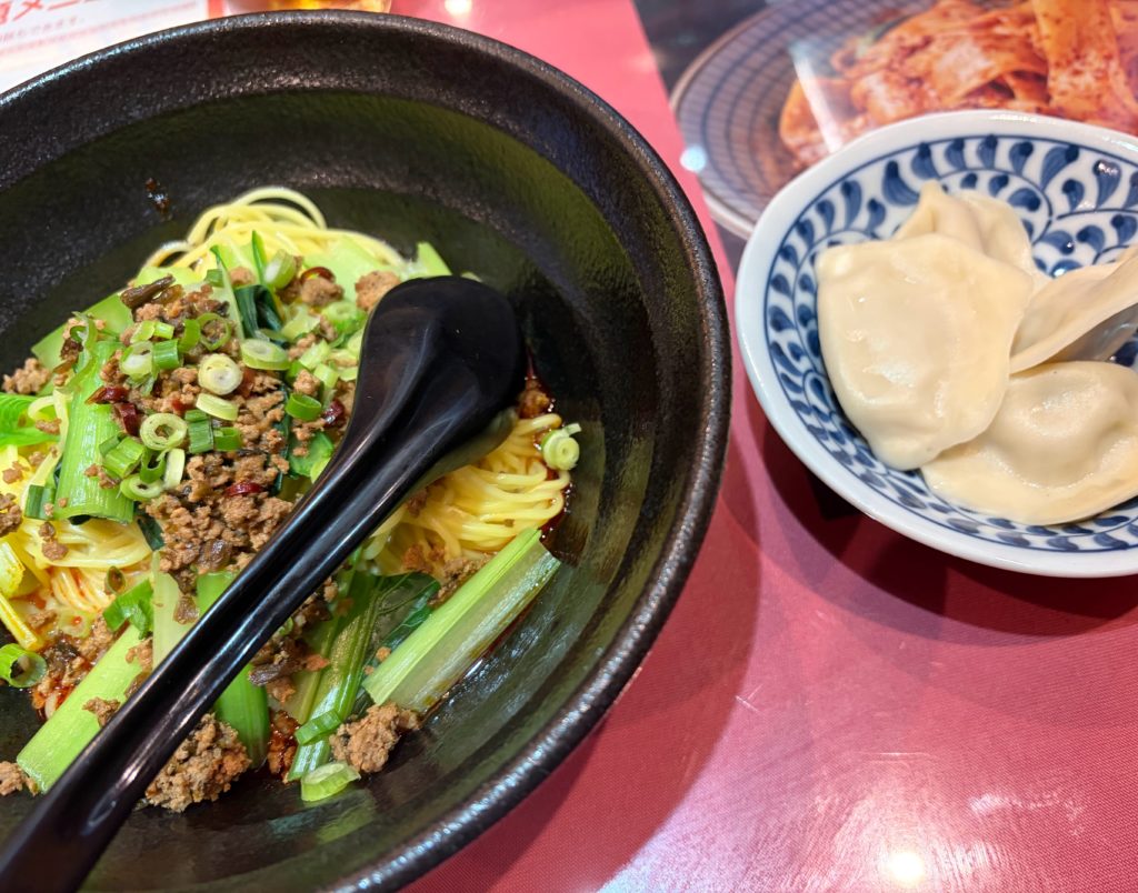 汁なし担々麺