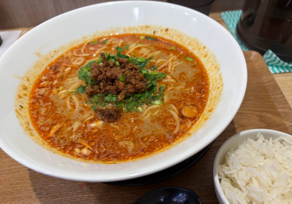 無性に食べたくなる担々麺