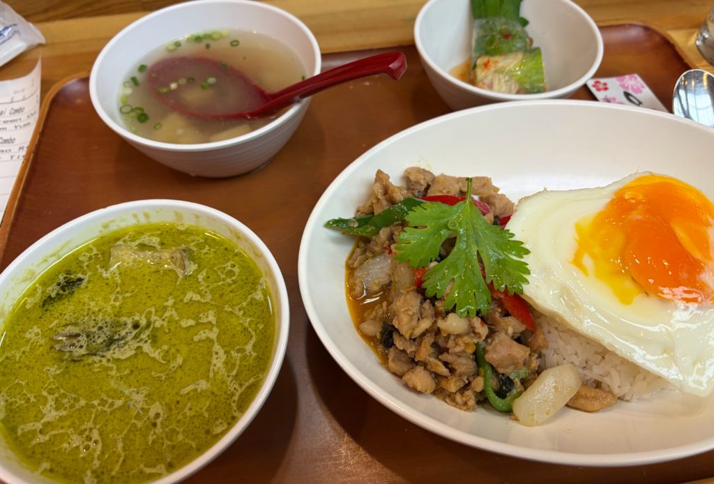 最近なぜかタイ料理ばっかで嬉しい