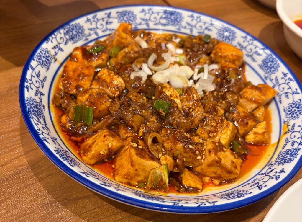 超人気店の麻婆豆腐